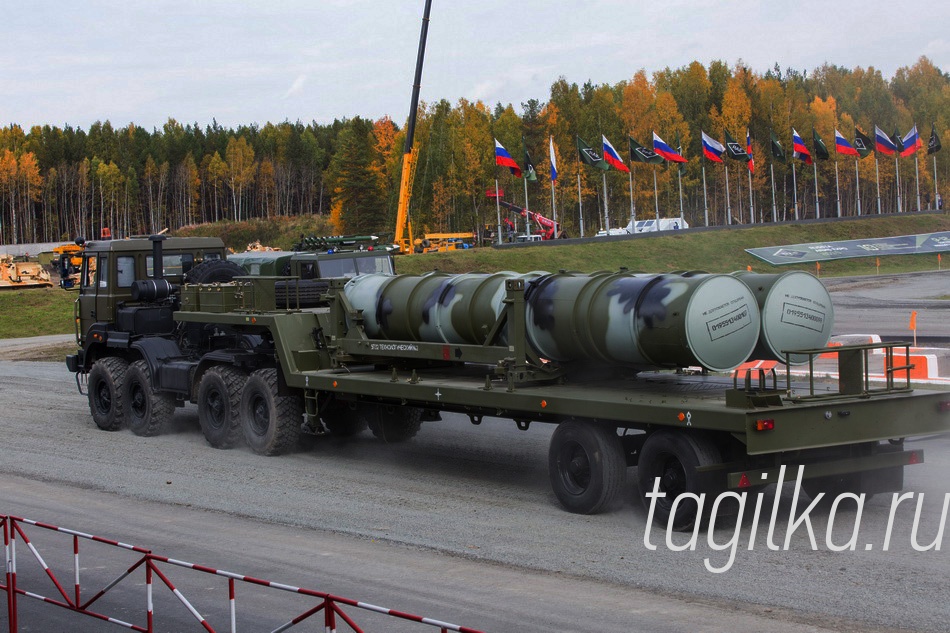 RUSSIA  ARMS  NA  ZEMLE