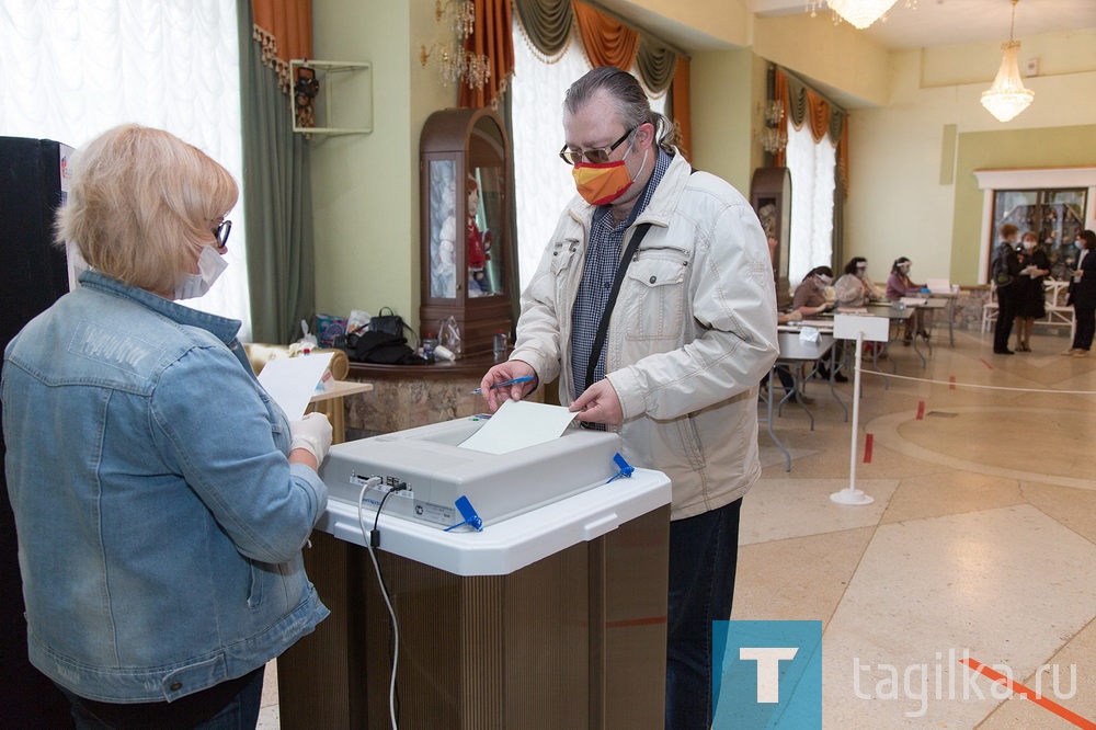 В Нижнем Тагиле явка на голосование превысила 40 процентов, на некоторых участках -более 50 процентов