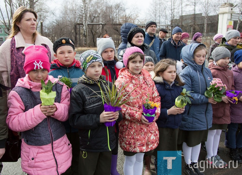 В день Великой Победы мы склоняем головы перед светлой памятью