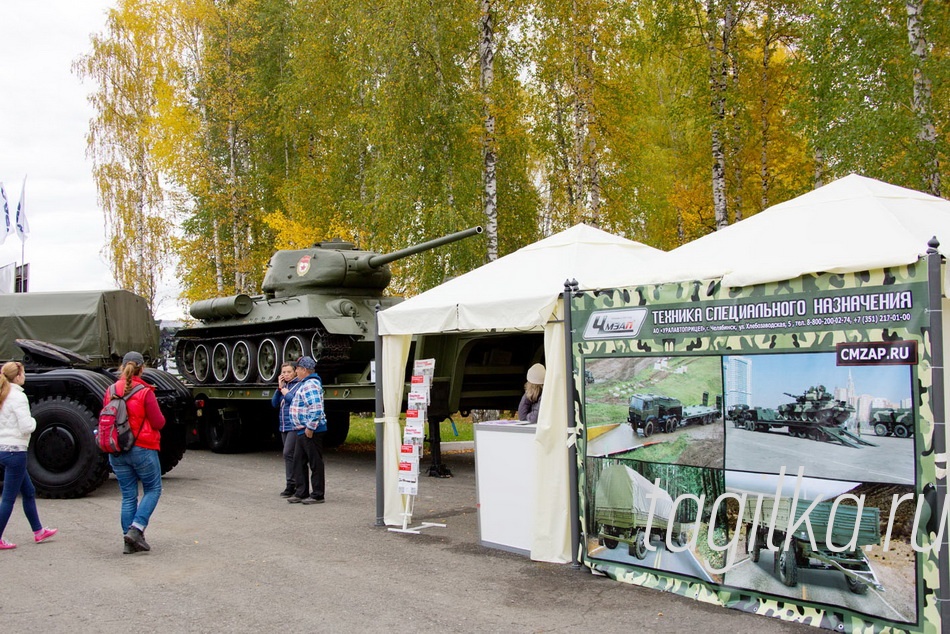 RAE 2015. Экспозиция на открытых площадках