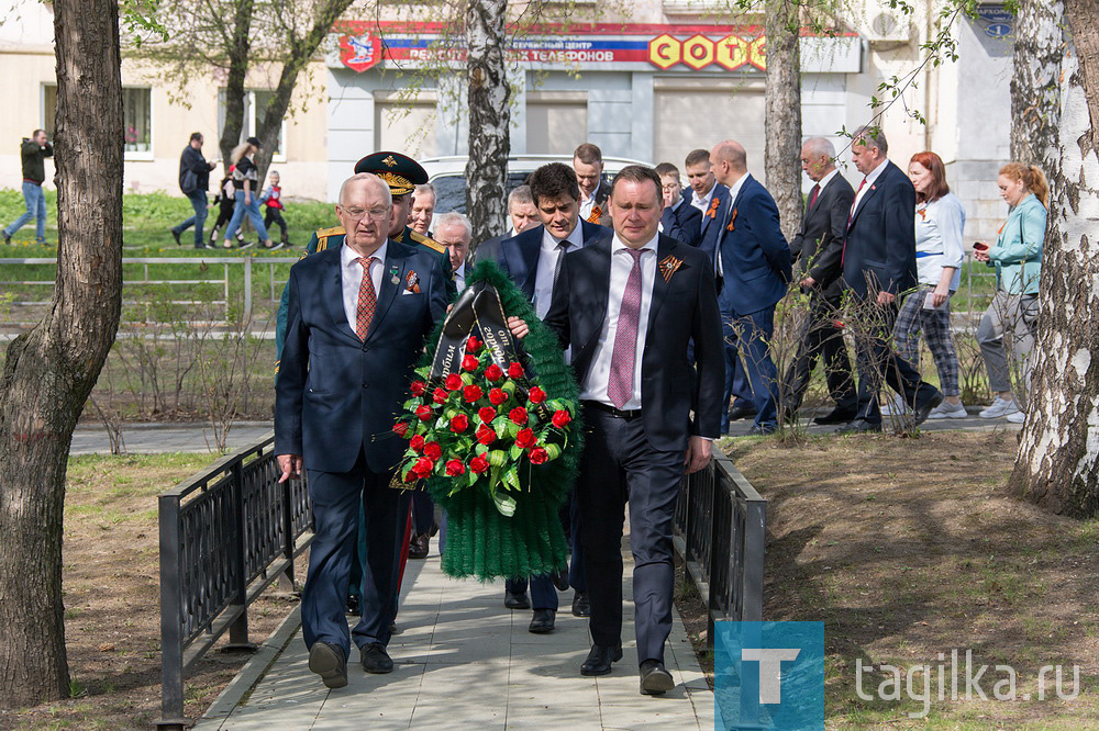 В Нижнем Тагиле почтили память погибших в авиакатастрофе 9 мая 1993 года