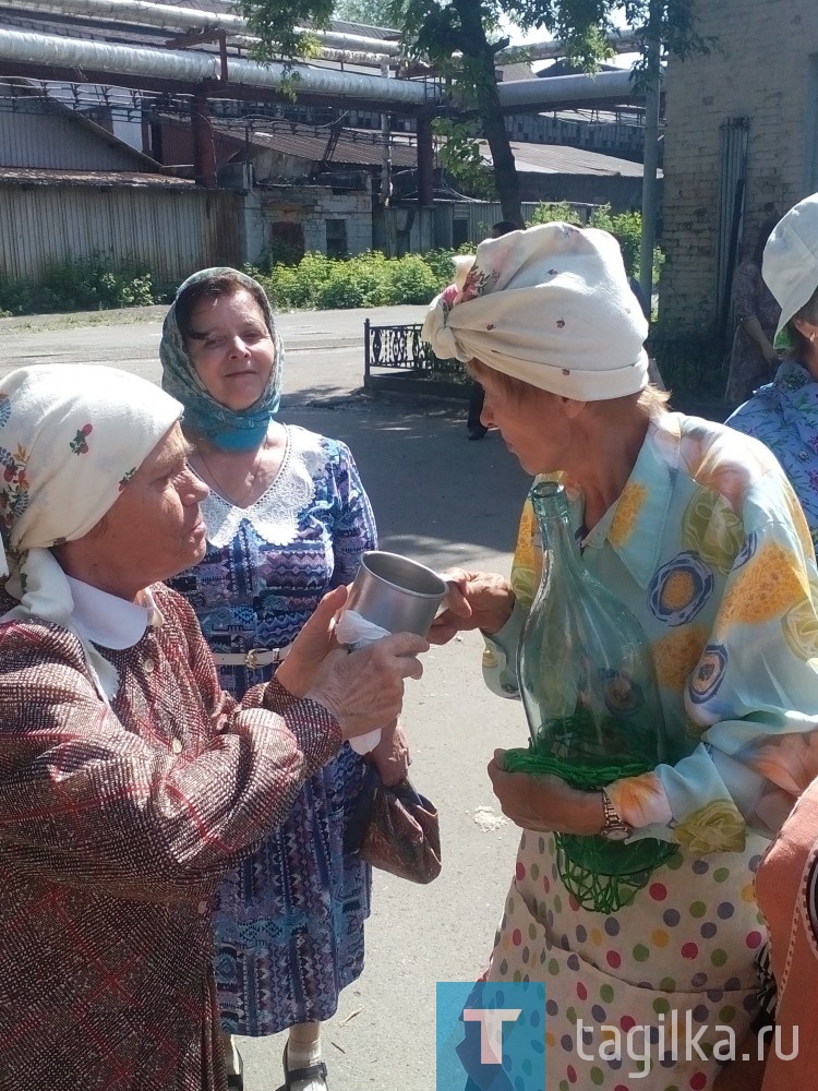 В Нижнем Тагиле прошла историческая реконструкция " Как семья меня провожала"