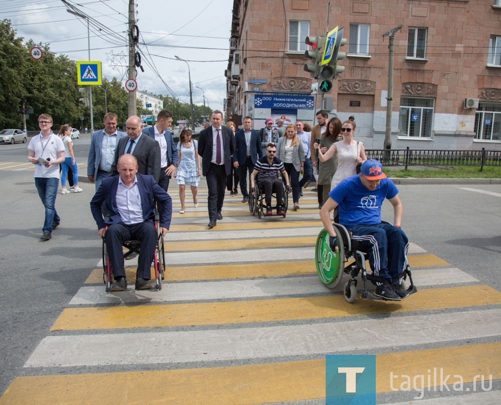 Дорогу жизненному пространству инвалидам - колясочникам в Нижнем Тагиле !