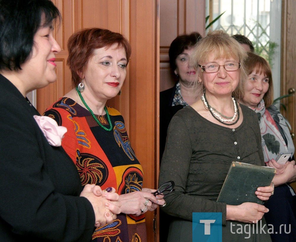 Выставка к 100 - летию Петра Бортнова.
