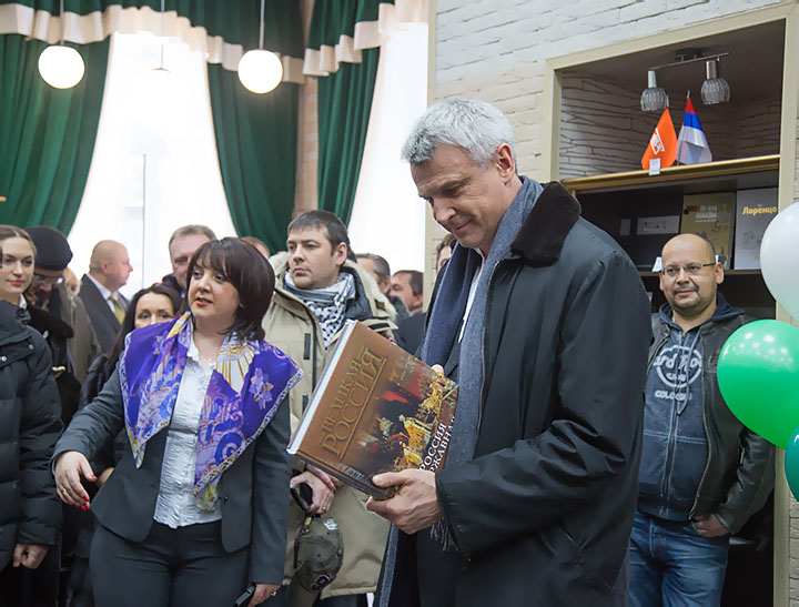 Тагил-книга. Открылся новый магазин
