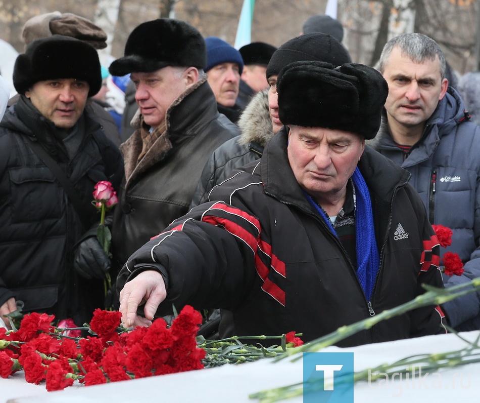 Митинг, посвященный 28-й годовщине вывода советских войск из Афганистана