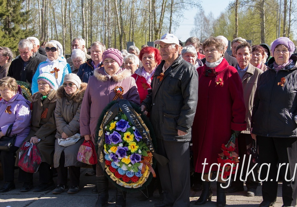 Митинг на мемориале центрального городского кладбища «Рогожино»