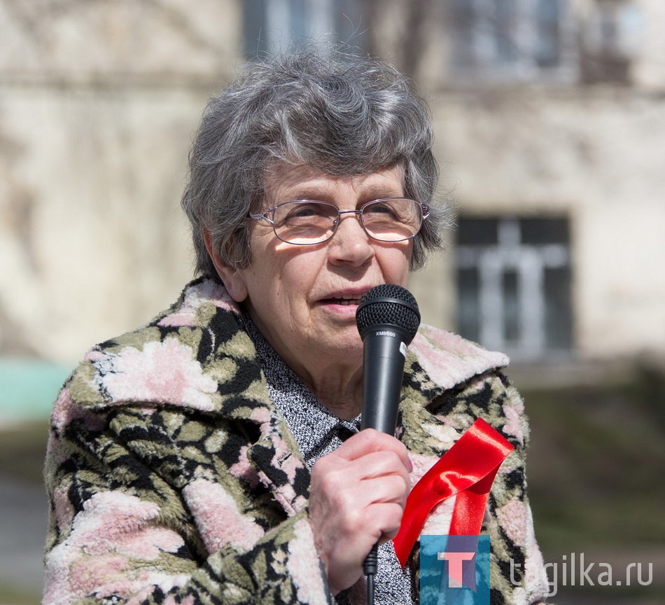 В Нижнем Тагиле празднуют Первомай. Митинг КПРФ.