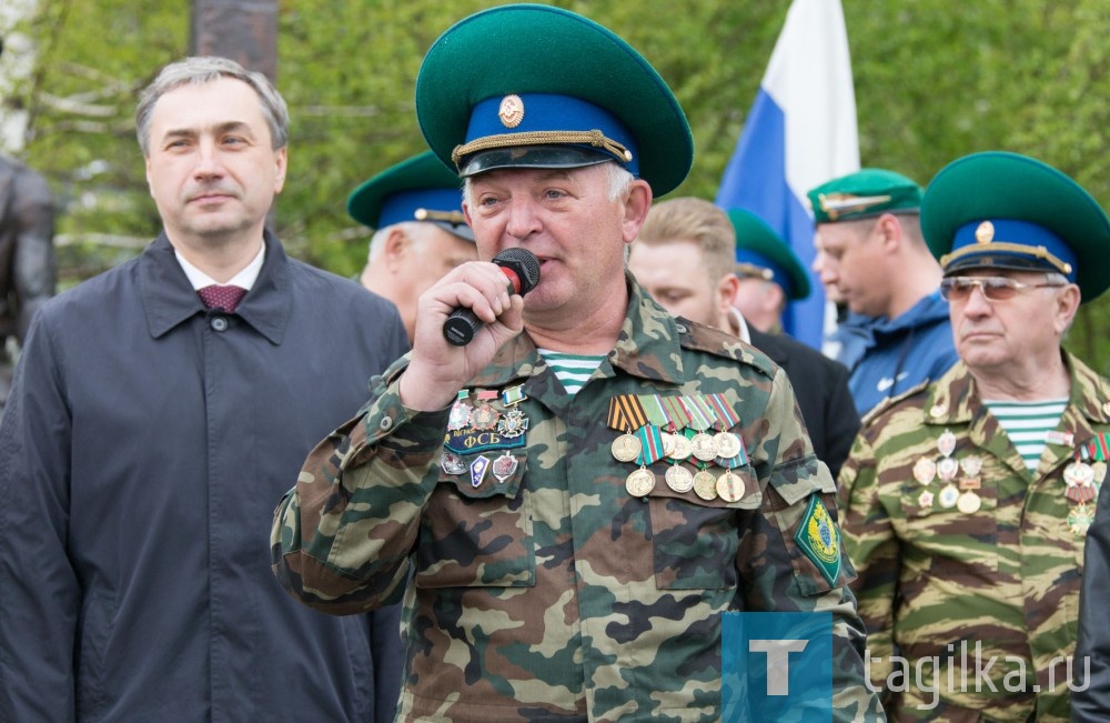 В парке Победы открыли монумент пограничникам