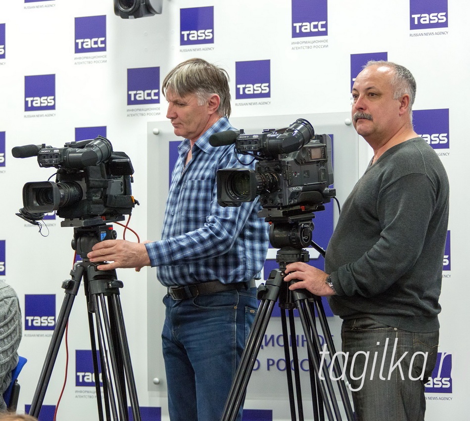 Сергей Носов провел пресс-конференцию для журналистов областных и городских СМИ