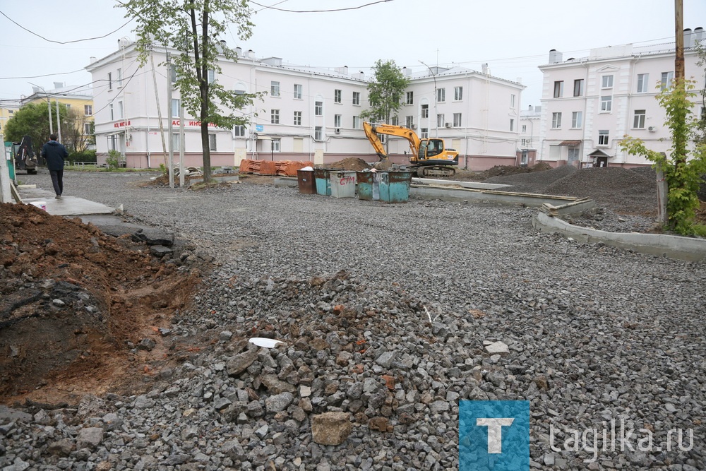 Журналисты региональных СМИ побывали на главных тагильских стройках