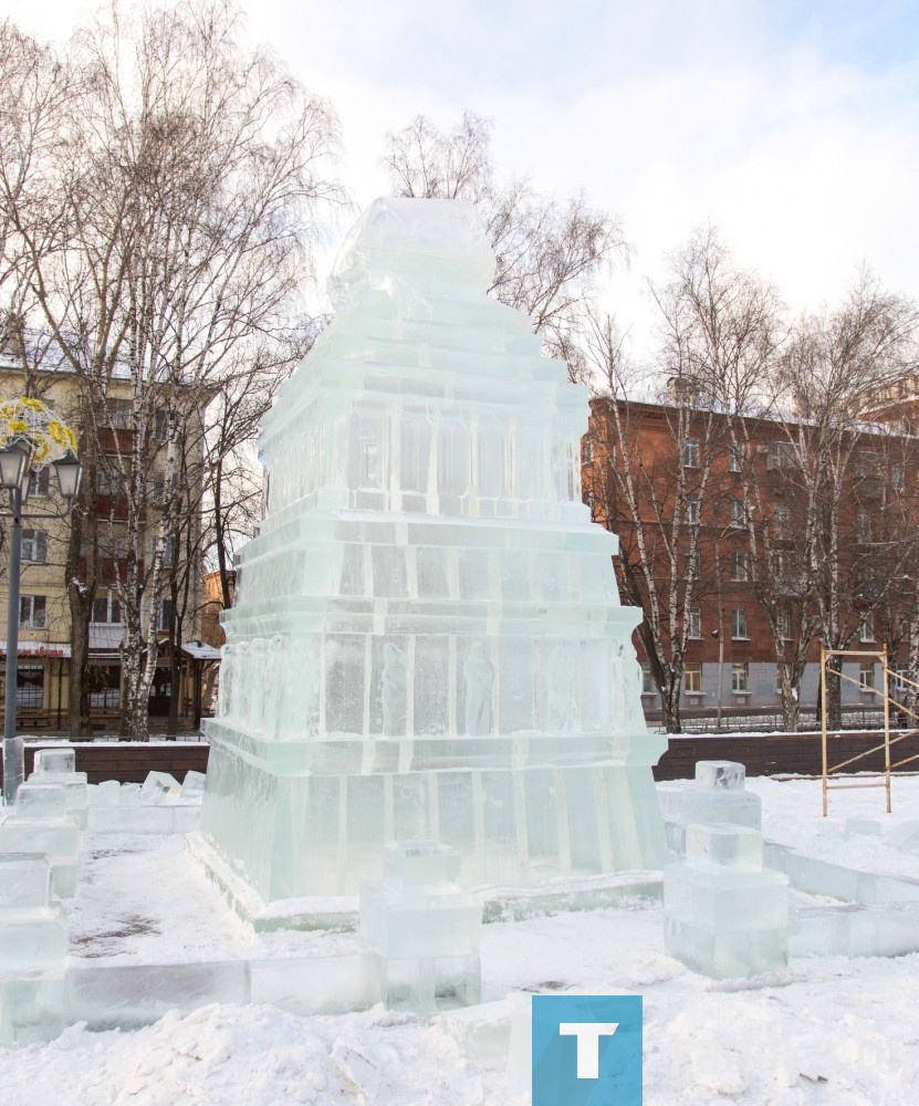 Строительство ледового городка. 12.12.2018.