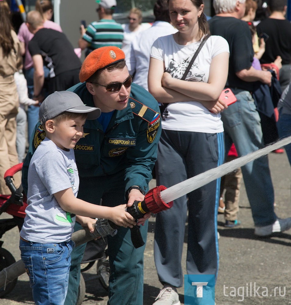 День защиты детей в парке Бондина