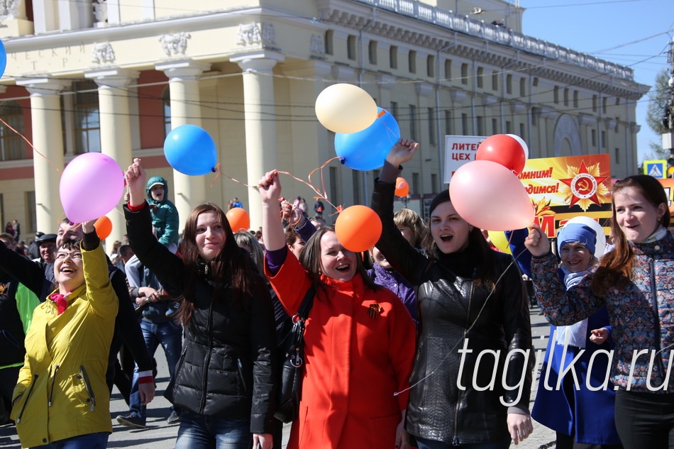День Победы! Праздничная демонстрация. Продолжение.