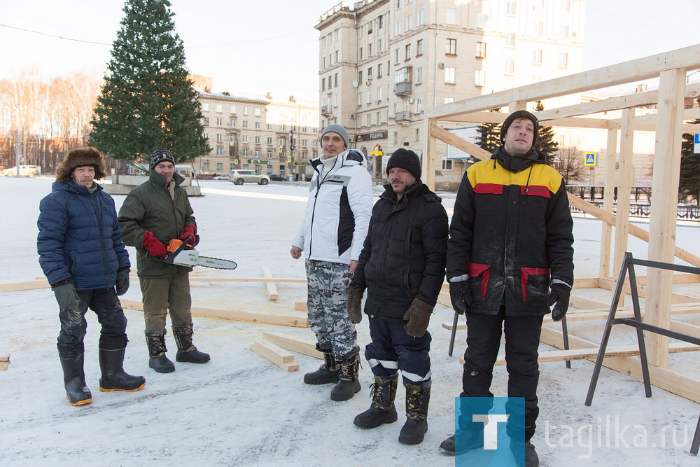 В Нижнем Тагиле строится ледовый городок