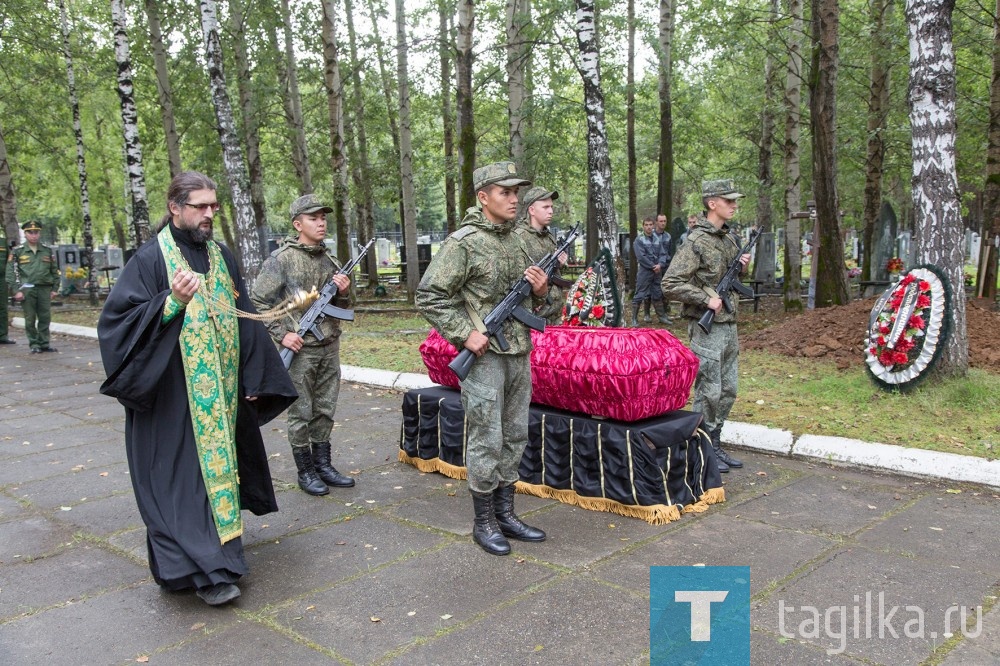 В Нижнем Тагиле перезахоронили останки воина, погибшего в 1942 году