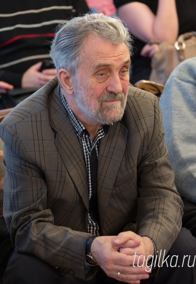 "Трудная любовь"