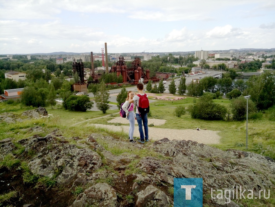 По городу с "мобилой". Летний фоторепортаж.