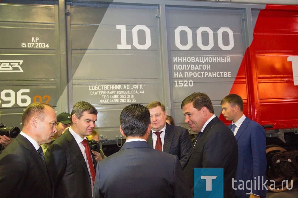 Юбилейный десятитысячный полувагон УВЗ будет работать в парке АО «ФКГ». 
