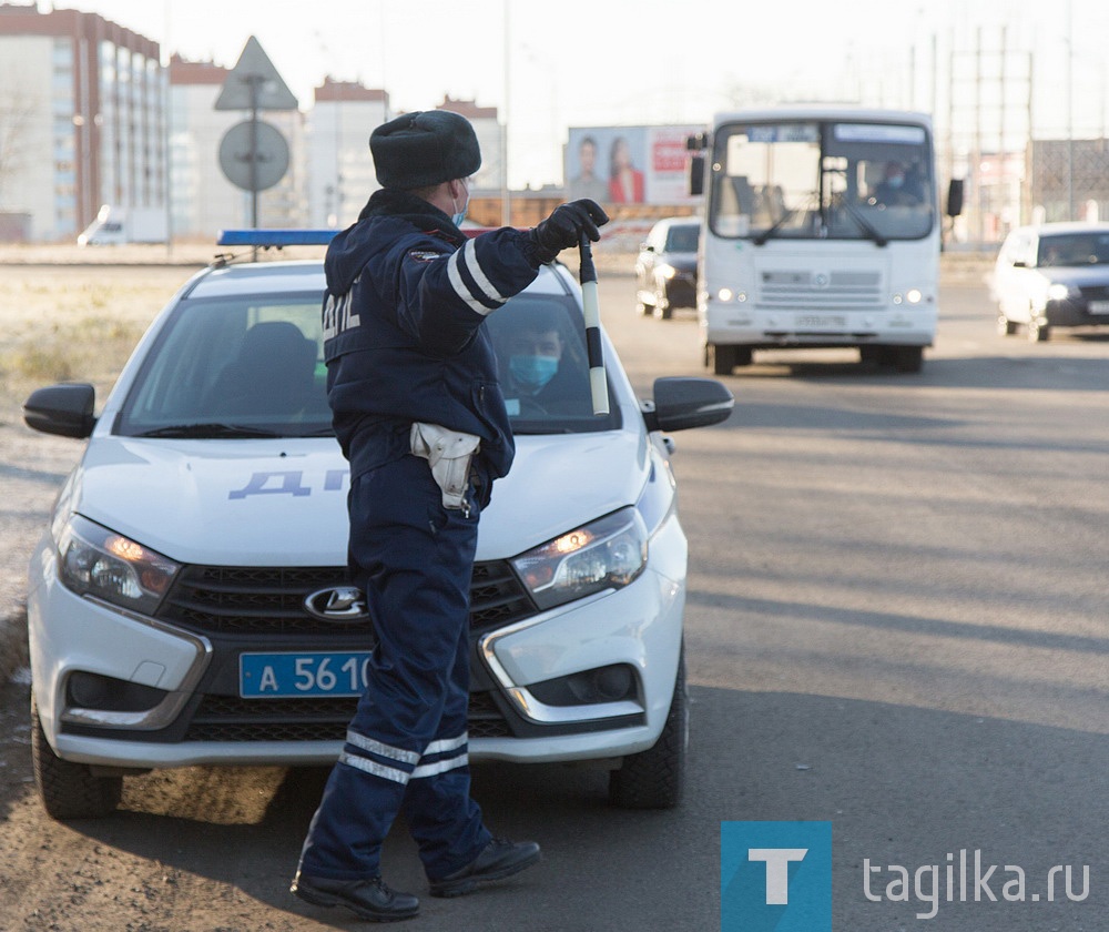 ГИБДД проводит рейды по соблюдению масочного режима