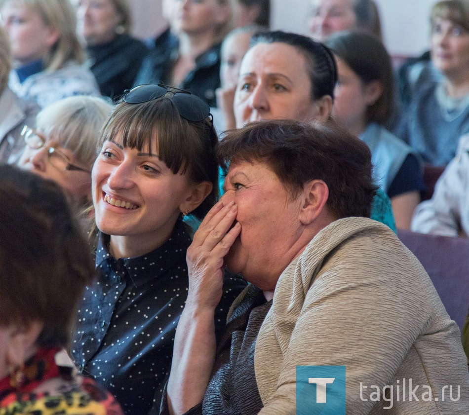 Дому культуры поселка Верхняя Черемшанка - 80 лет