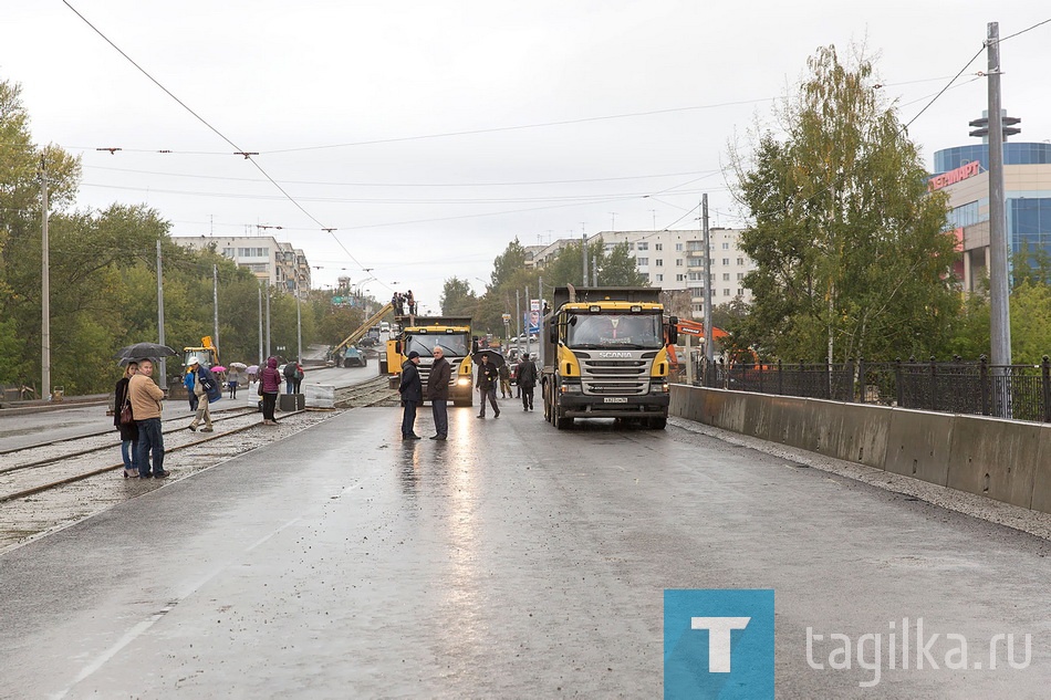 Реконструкция моста по фрунзе. Испытание. 16.09.2016.