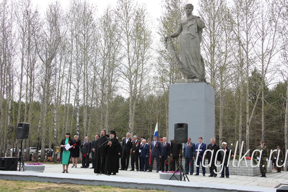 Великой Победе – 70 лет! Мемориал центрального городского кладбища «Рогожино»