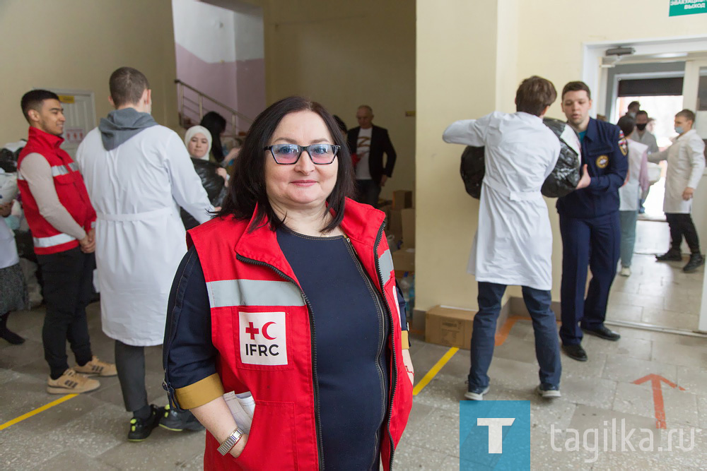 Партию гуманитарной помощи для жителей Донбасса отправили из Нижнего Тагила