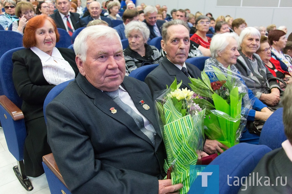 В Нижнем Тагиле торжественно поздравили ветеранов