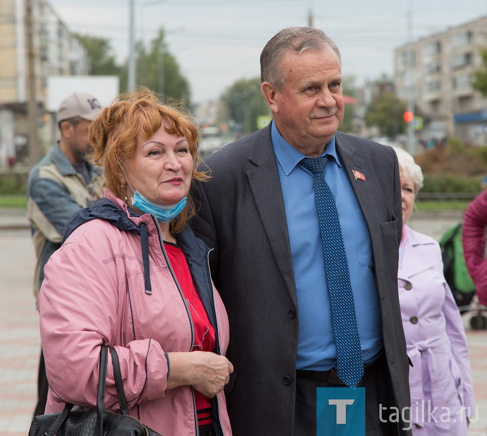 В Нижнем Тагиле открыли после реконструкции торговую площадь