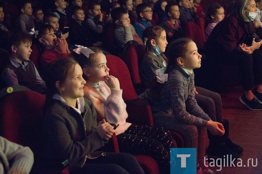 Премьера «Сказка о капризной Принцессе и Короле лягушек»