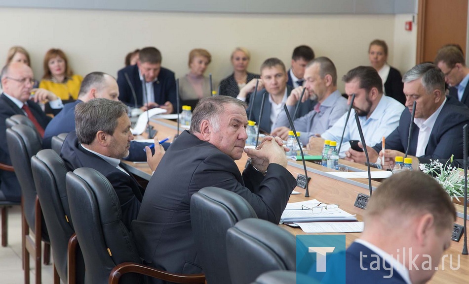 Сергей Носов выступил с ежегодным отчетом перед депутатами нижнетагильской гордумы