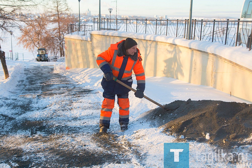 Крещенская купель оборудована на городском пруду у клуба моржей