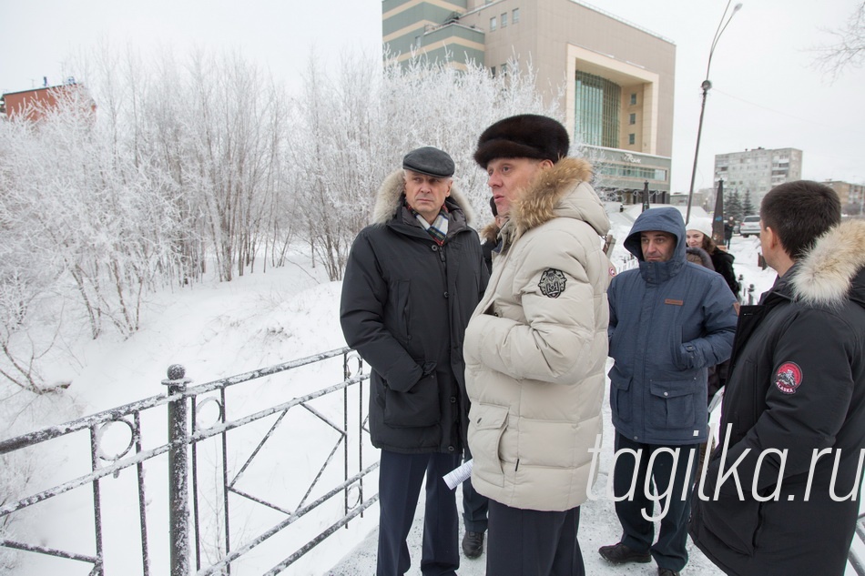 Объезд. Пешеходные мосты. Гидроузел. 