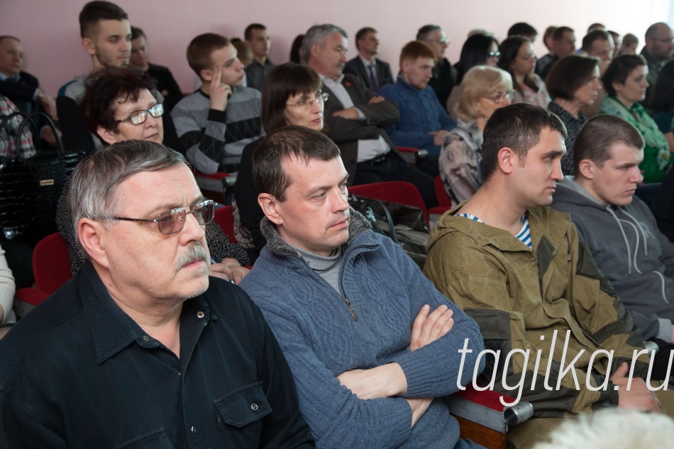 Депутат Государственной думы П.В. Крашенинников в Нижнем Тагиле.