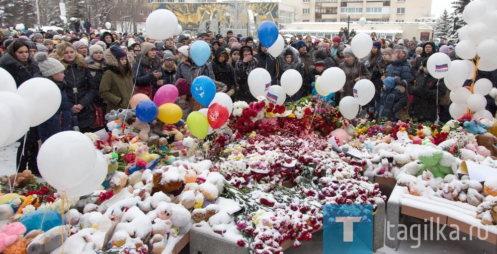  «Минута молчания» в память о погибших на пожаре в Кемерово