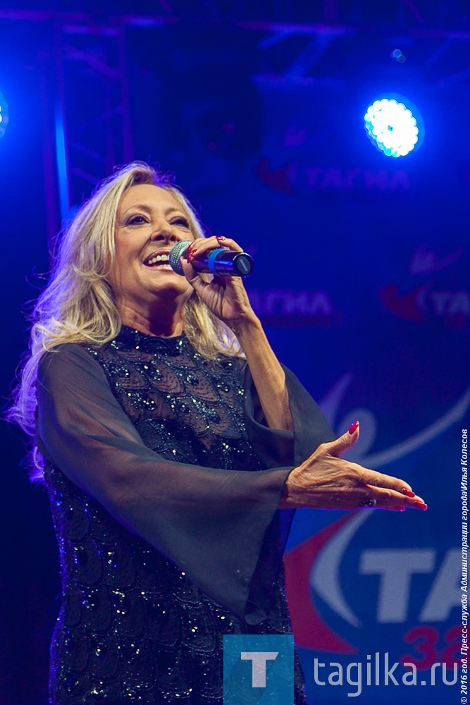 Выступление группы BACCARA. Фото ИльИ КОЛЕСОВА