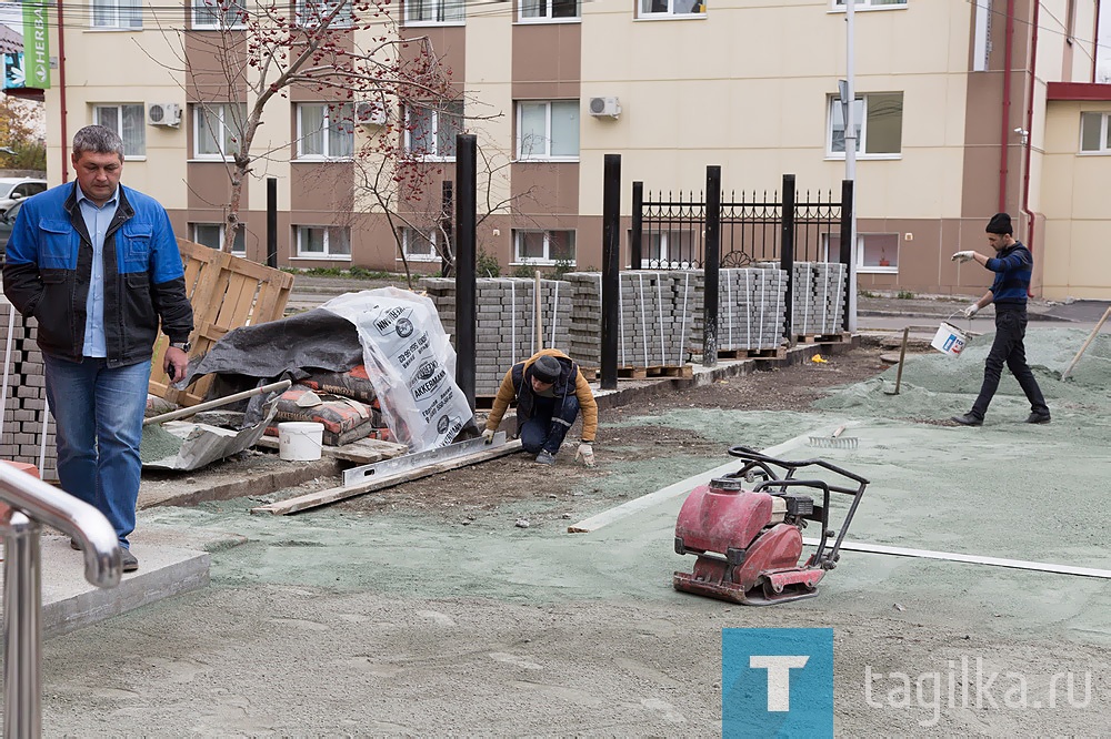 Сквер парковой скульптуры советского периода