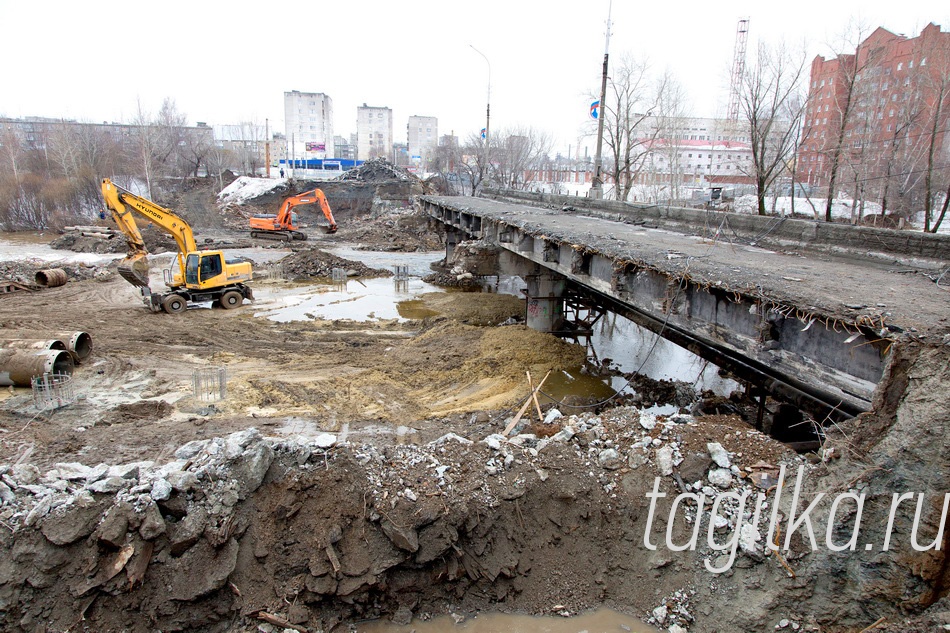 Строительство моста на 29.03.2016г.