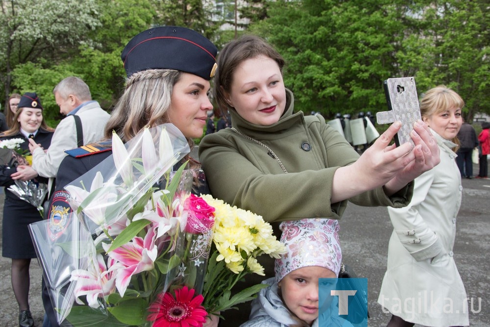 Молодые полицейские приняли присягу