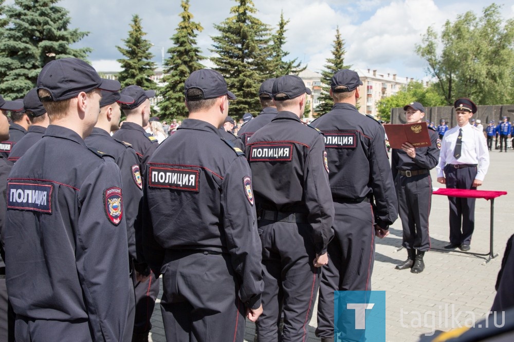 В Нижнем Тагиле 148 молодых полицейских торжественно принесли присягу