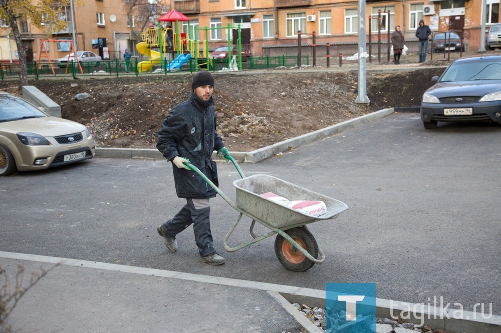 Детвора ликует: в Нижнем Тагиле преображаются дворы