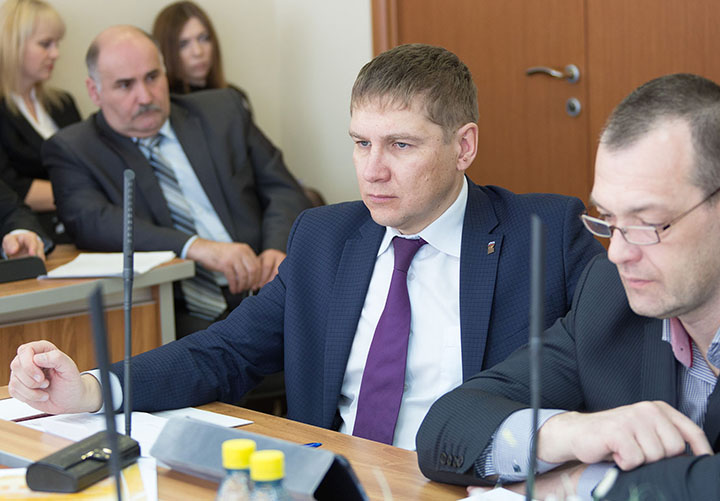 В городской Думе: От проблем ЖКХ до качества продуктов