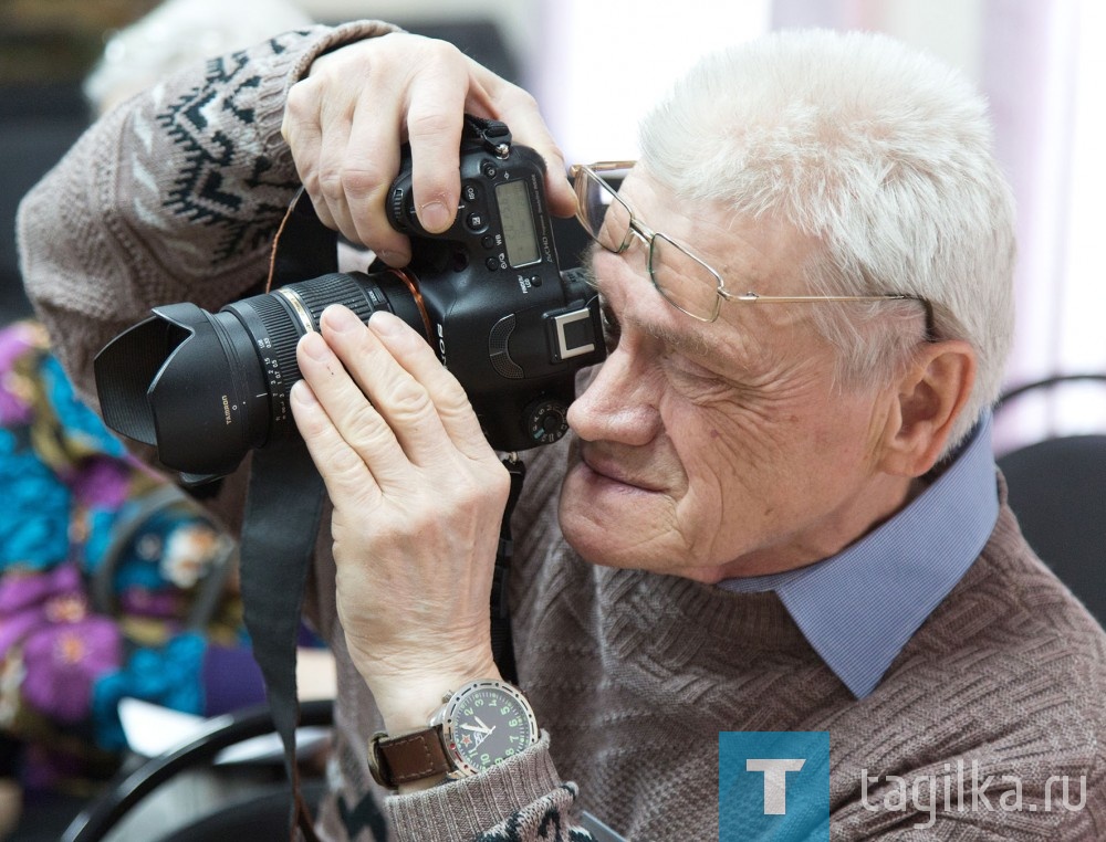 Фотовыставка "Внимание земля - тебя снимаю я"