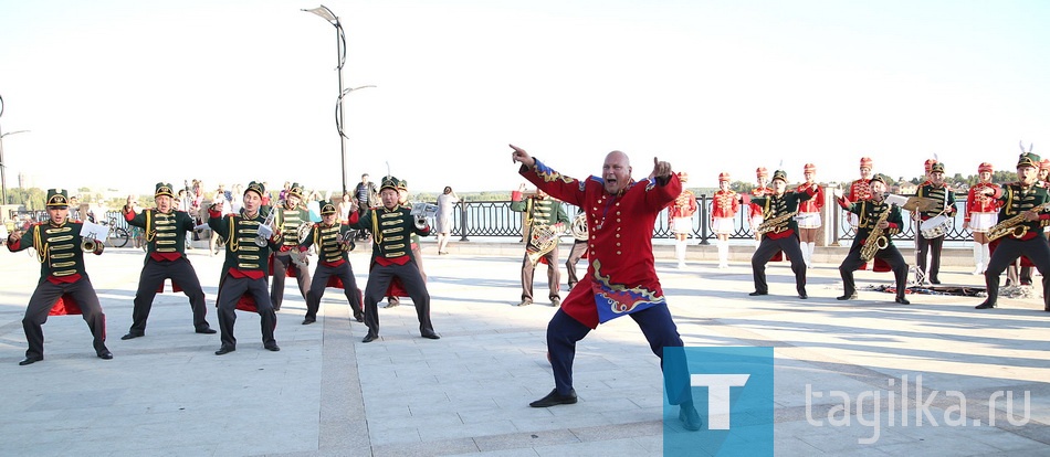 В Нижнем Тагиле прошел парад духовых оркестров