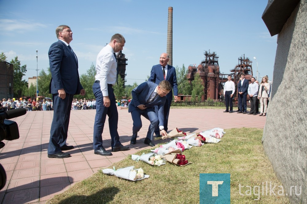 Митинг посвященный Дню металлурга.