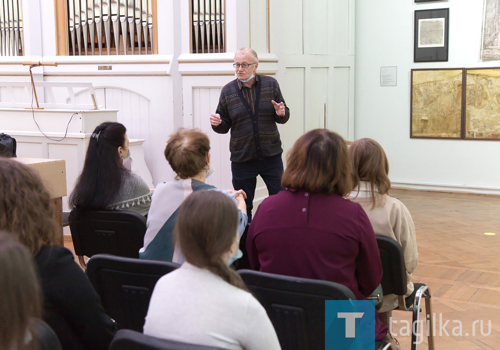 «Предметное / беспредметное. Искусство тагильских художников»