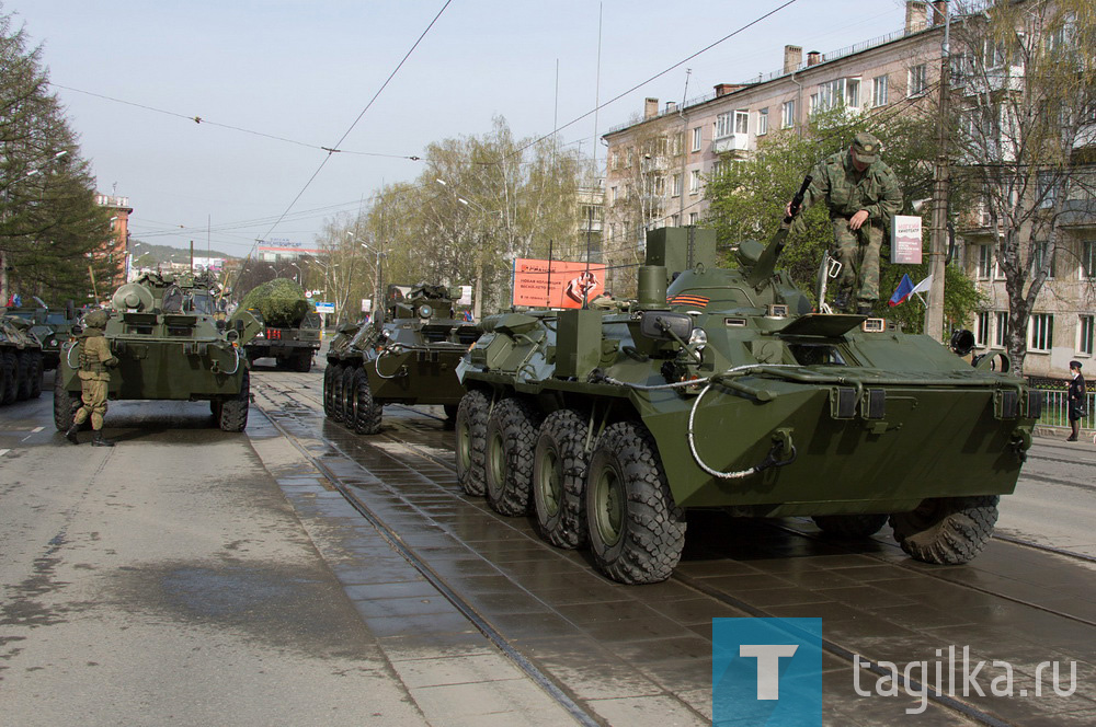 Подготовка военной техники для участия в параде Победы