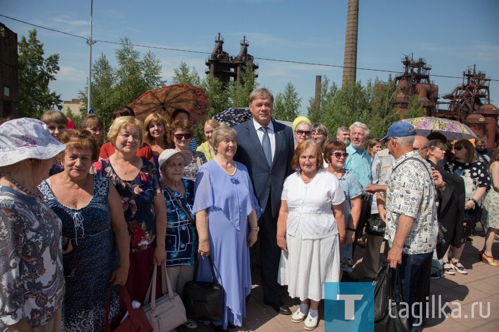 Митинг посвященный Дню металлурга.