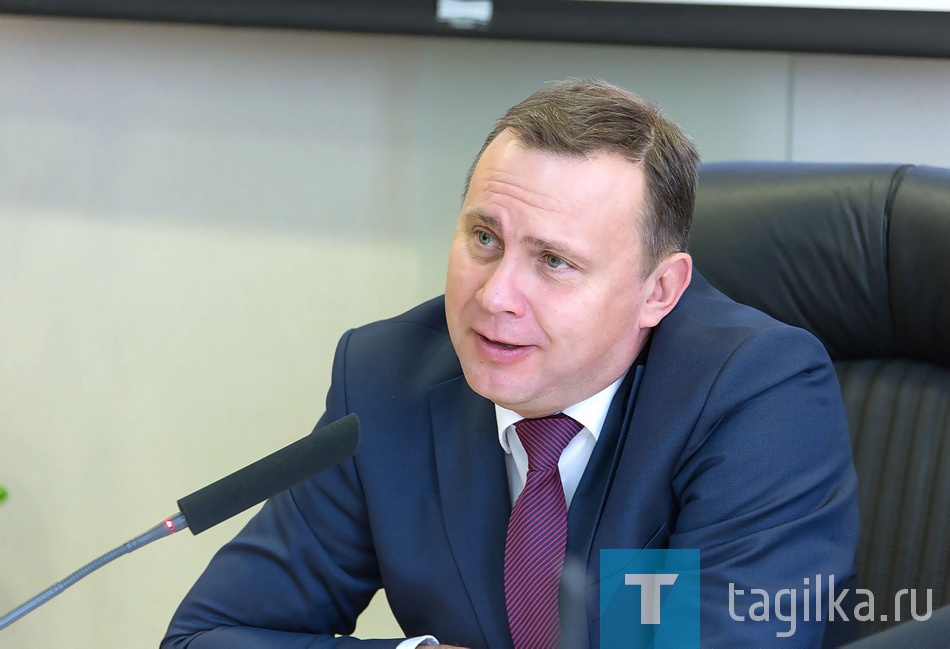 Депутаты не хотели, чтобы Владимир Радаев ушел из гордумы.